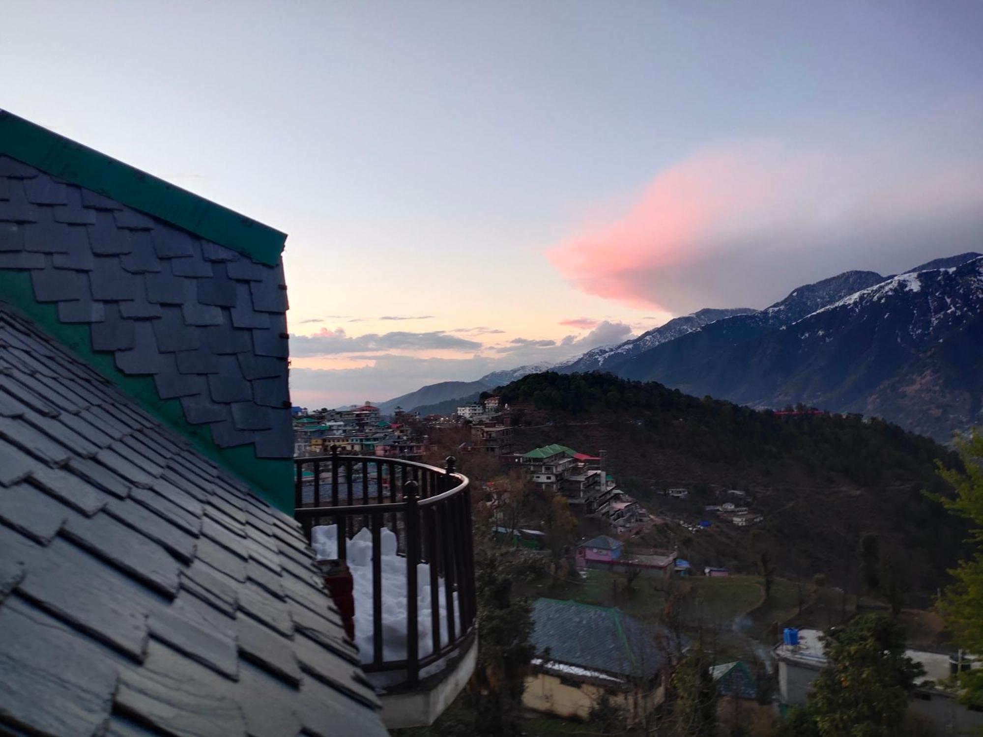 Apartamento Naddi Castle McLeod Ganj Exterior foto