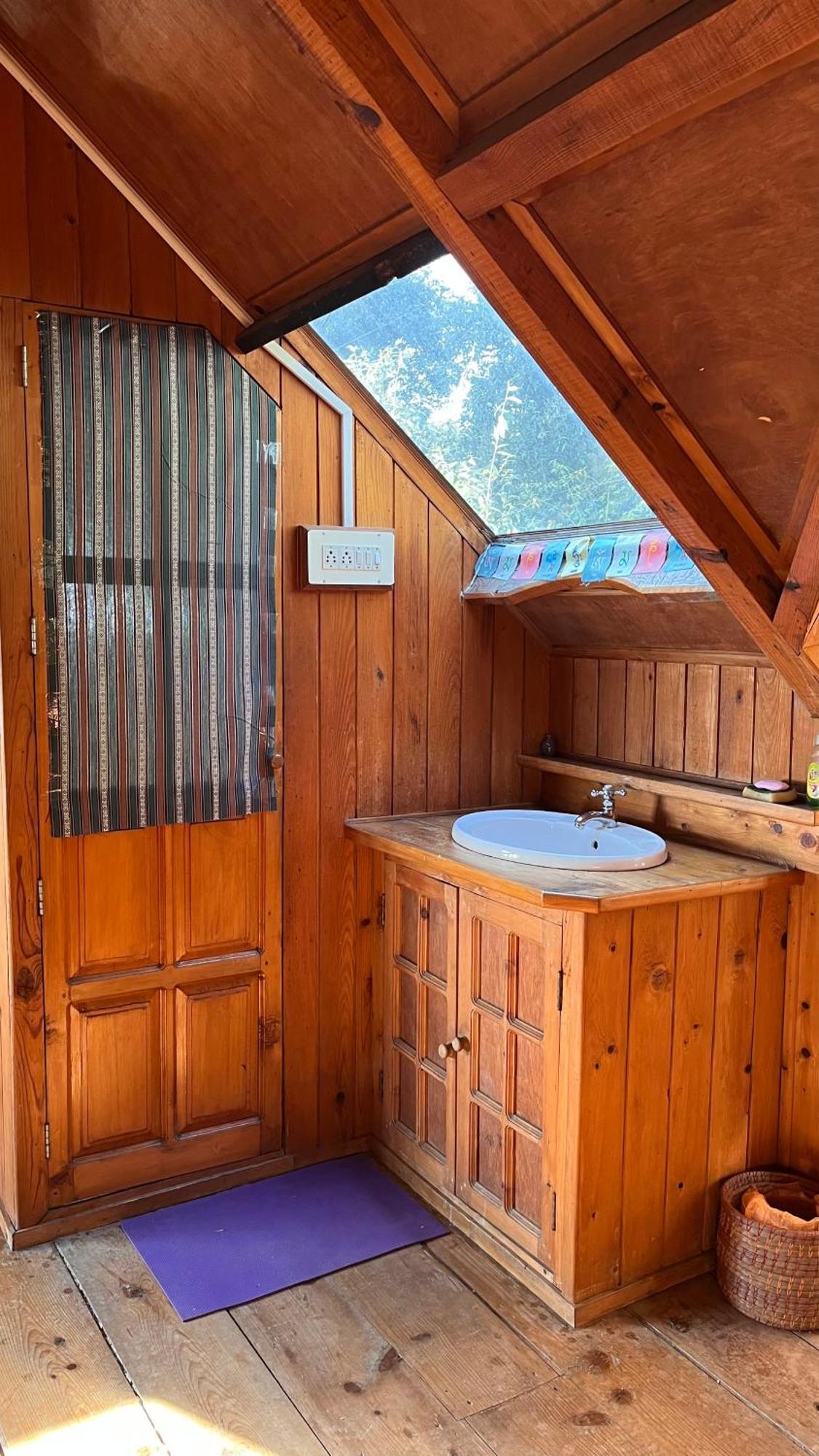 Apartamento Naddi Castle McLeod Ganj Exterior foto