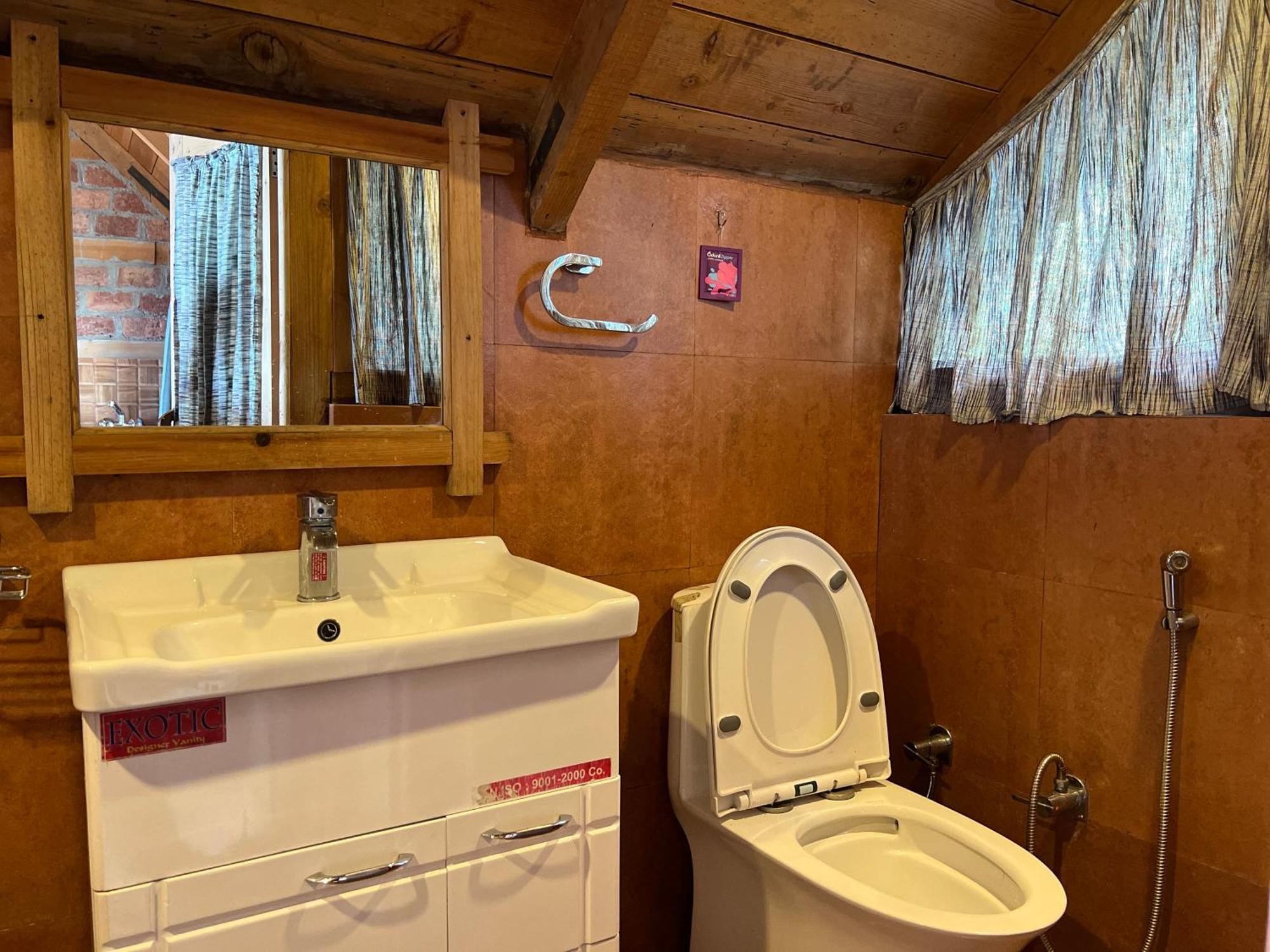 Apartamento Naddi Castle McLeod Ganj Exterior foto